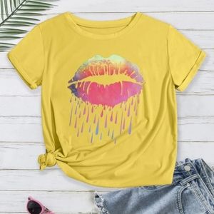 NWT Multicolor Lips Graphics Yellow Plus Tee Top